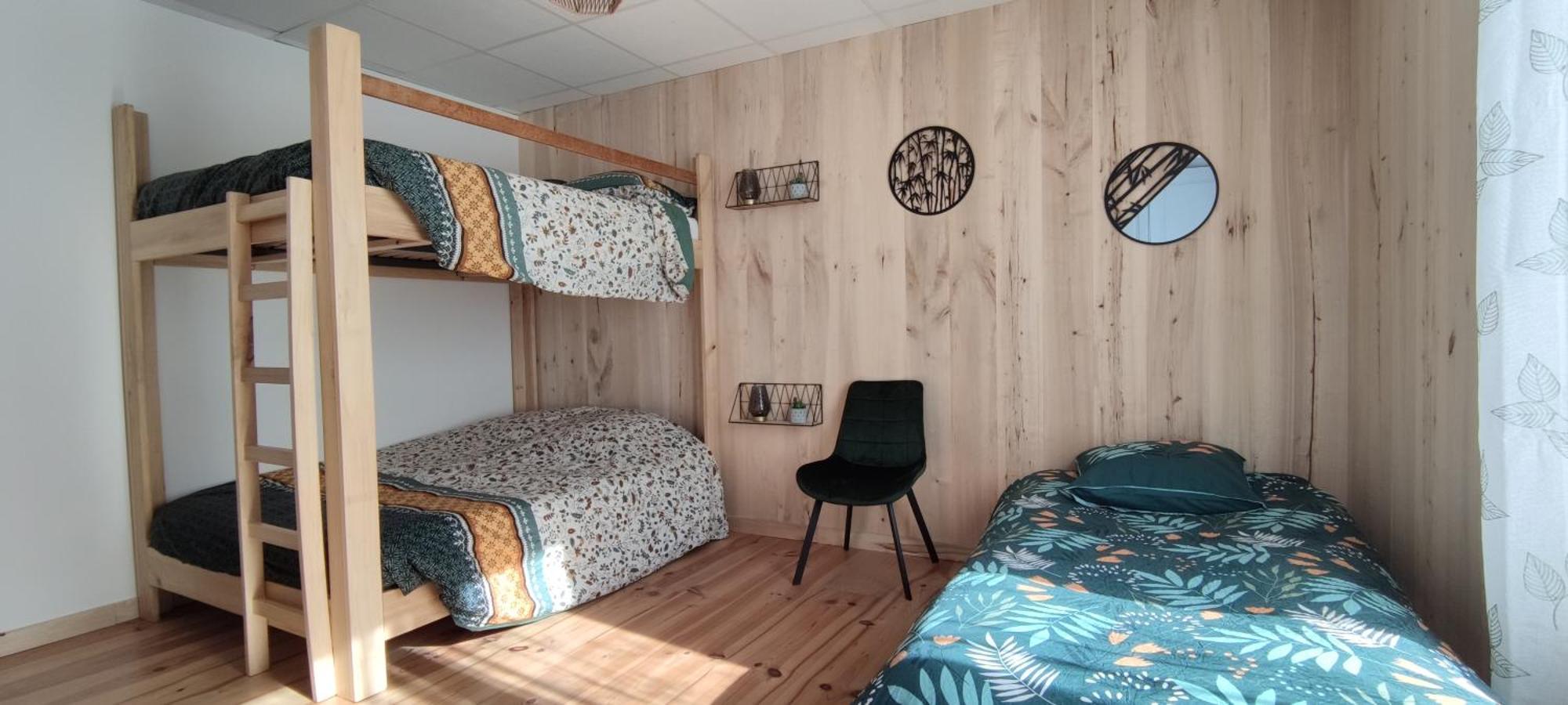 Appartement 2 Chambres Avec Wifi Centre De Descartes Exteriör bild